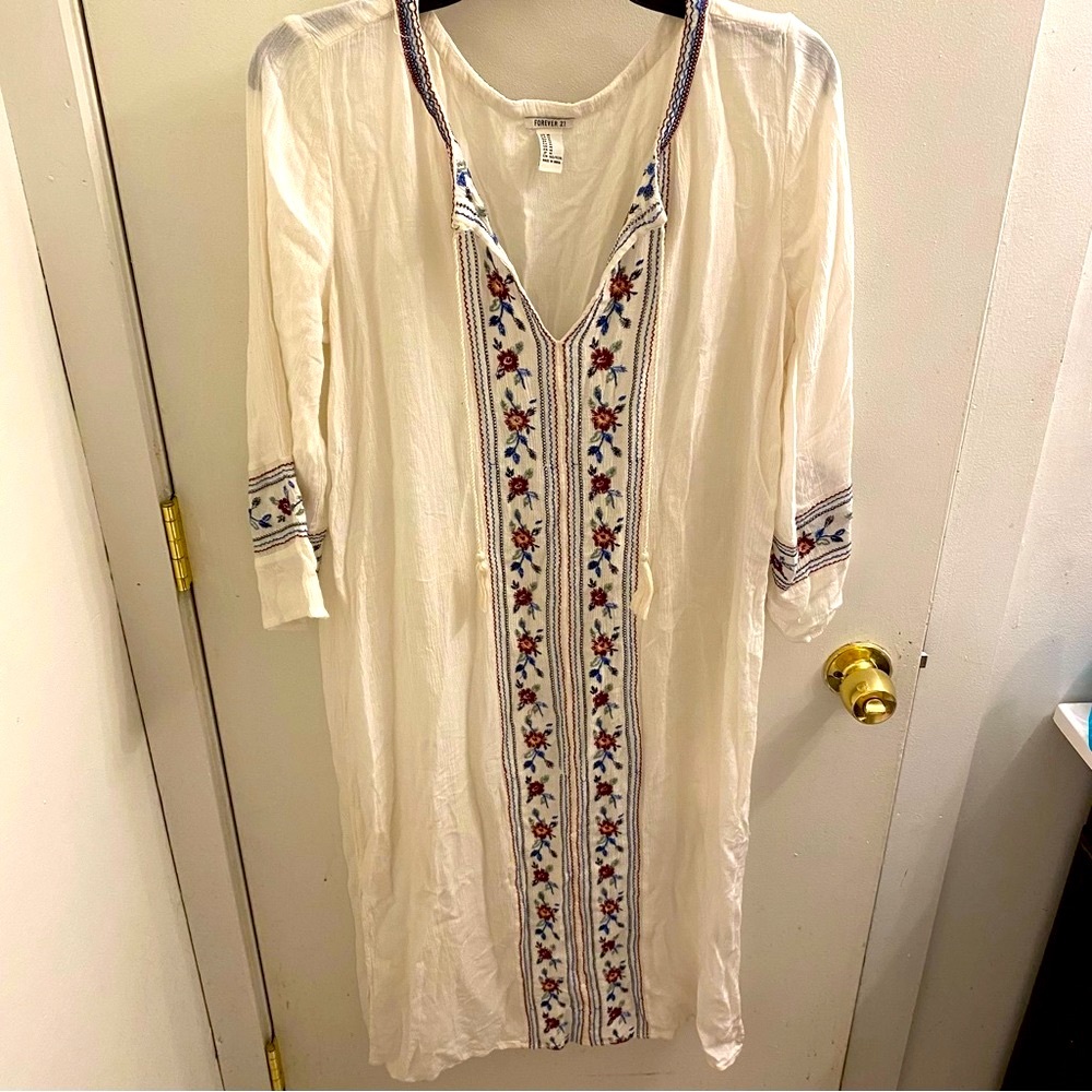 Forever 21 cottage core dress Size medium